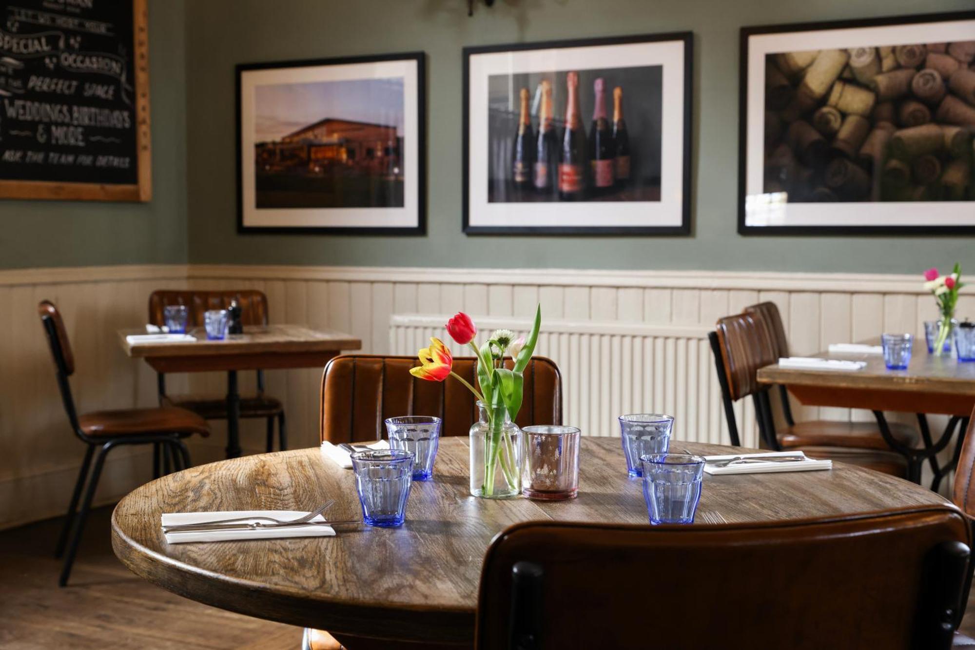Inn The Swan At 4*
