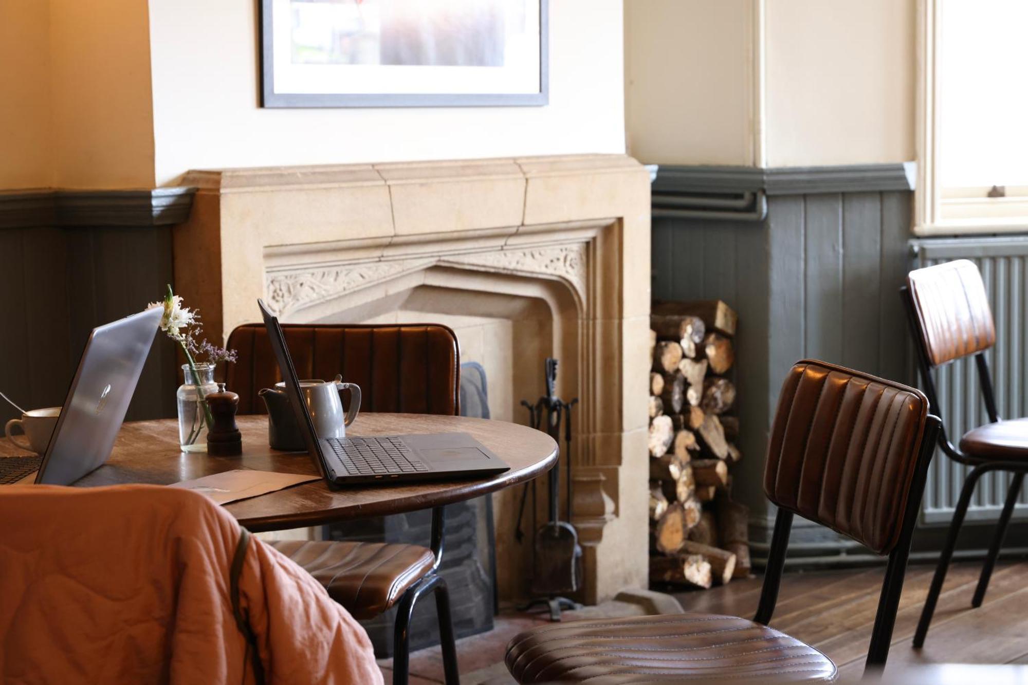 Inn The Swan At 4*